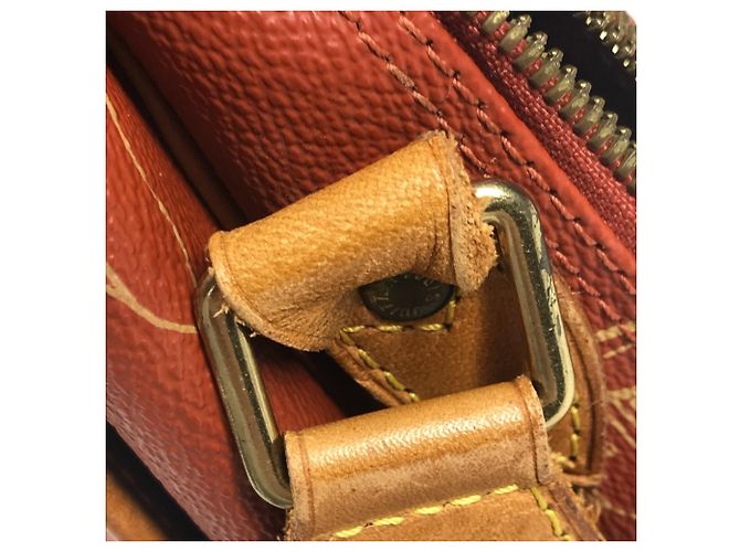 Borsa a tracolla Louis Vuitton LVCUP Crossbody Flap Messenger Bag Arancione - vista 13
