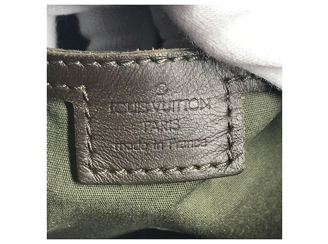 Zaino Louis Vuitton Monogram Mini Montsouris GM Cachi Monogramma - vista 15