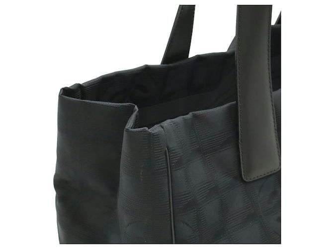 Borsa Chanel New Travel Line Tote MM Nero - vista 6