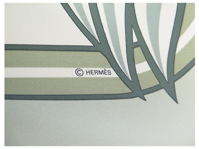 Hermès FULAR HERMES QUADRIGE CHEVAUX PIERRE PERON QUADRATO 90 CM IN SETA Multicolore - vista 8