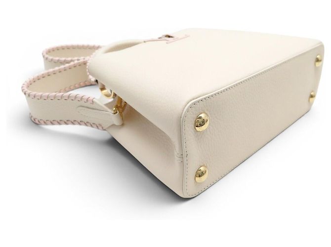 NUOVA BORSA A SPALLA LOUIS VUITTON CAPUCINES BB PELLE CREMA ROSA Crudo - vista 5