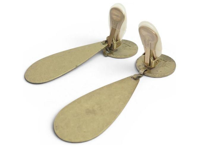 Céline Orecchini pendenti vintage CELINE TRIOMPHE LOGO in ottone D'oro - vista 5
