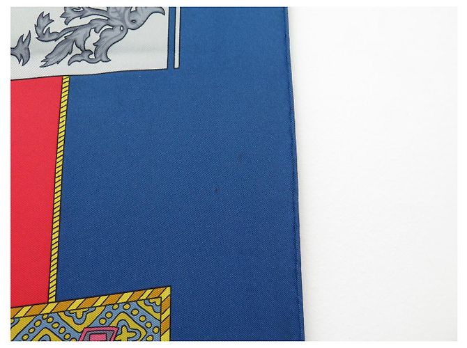 Hermès VINTAGE HERMES LE TARROT ANNIE FAIVRE CARRÉ 90 SCARPA DI SETA BLU - vista 10