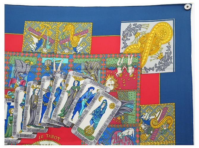 Hermès VINTAGE HERMES LE TARROT ANNIE FAIVRE CARRÉ 90 SCARPA DI SETA BLU - vista 3