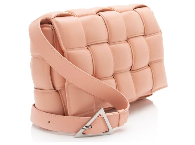 Bolsa transversal Cassette em couro acolchoado Bottega Veneta Rosa - vista 2