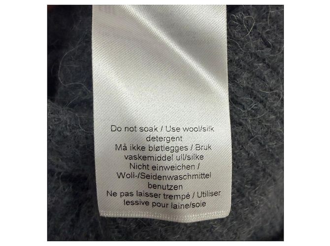 Ganni Cardigan mit V-Ausschnitt aus grauer Wolle - Ansicht 5