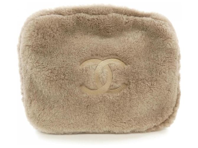 Timeless Chanel G45984B17892 Shearling-Lammfell-Sandalen Beige - Ansicht 7