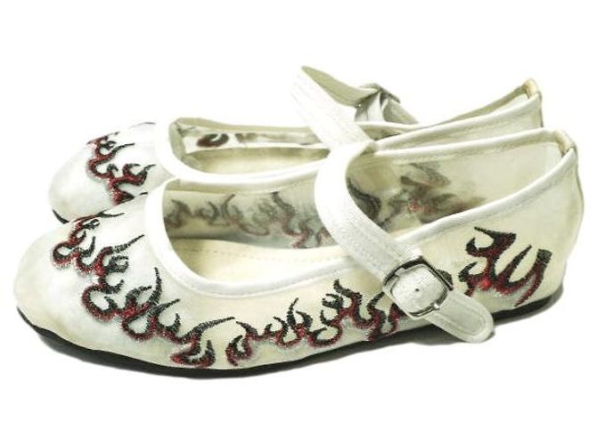 Autre Marque Mrs ROSE Bestickte Tüll-Kung-Fu-Schuhe Weiß - Ansicht 2
