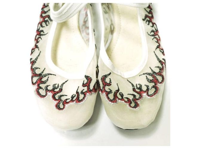 Autre Marque Mrs ROSE Bestickte Tüll-Kung-Fu-Schuhe Weiß - Ansicht 5