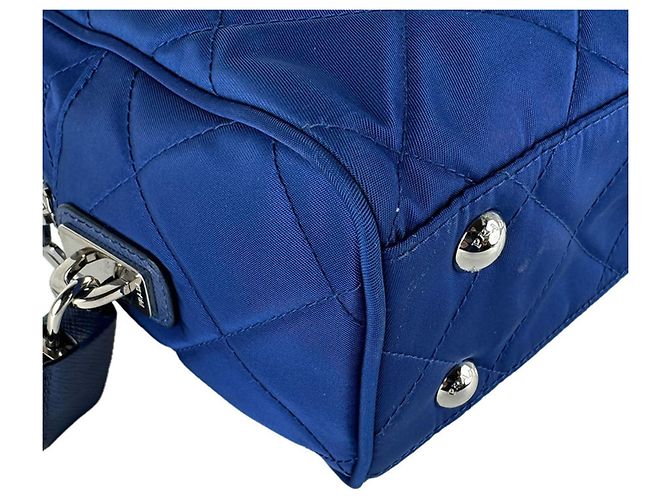 Borsa a tracolla in nylon blu scuro Prada - vista 8