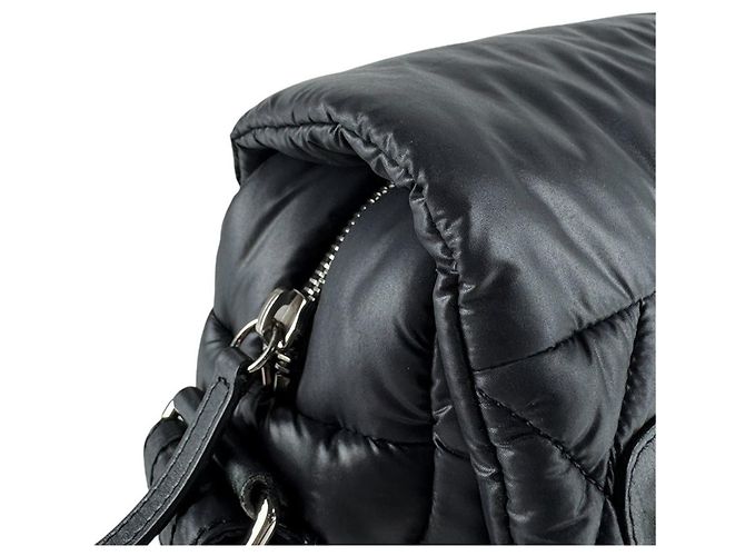 Borsa a Spalla Chanel Coco Cocoon Nylon Nero - vista 6