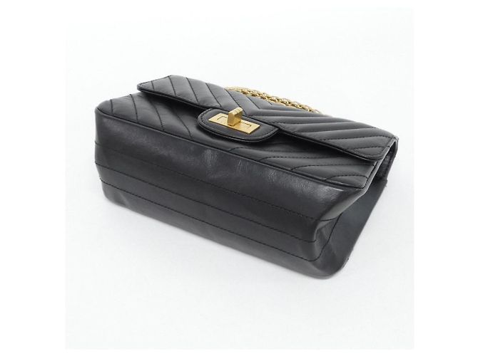 Borsa a tracolla in pelle nera Chanel AS0874 Nero - vista 3