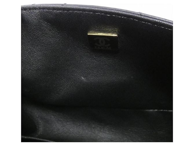 Borsa a tracolla in pelle nera Chanel AS0874 Nero - vista 9