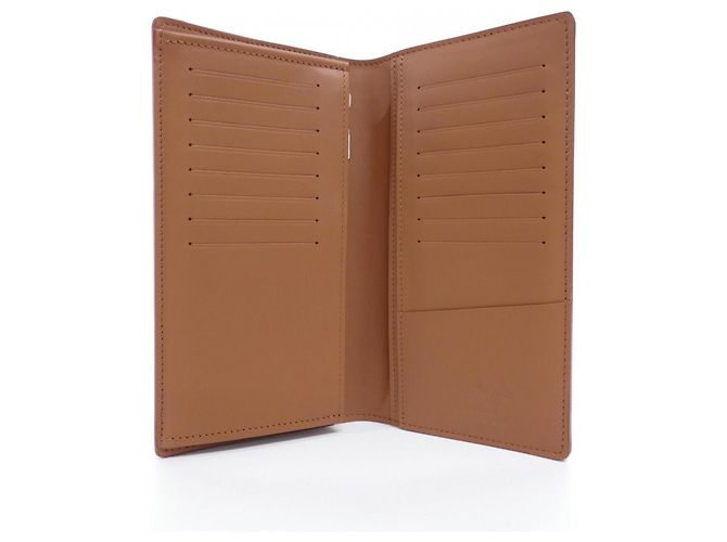 Cartera Louis Vuitton Epi XL Brazza Castaño Coñac - vista 4