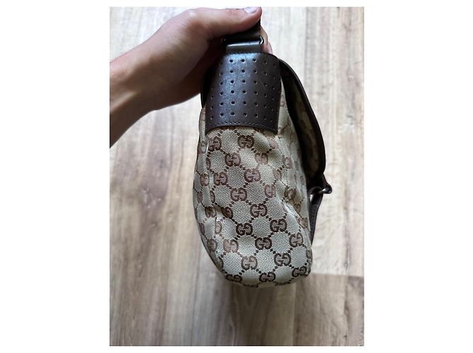 Borsa a Tracolla Gucci GG Supreme Beige Cammello - vista 13