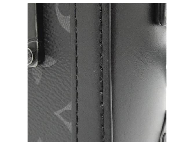 Portafoglio da viaggio verticale Louis Vuitton Monogram Eclipse Nero Monogramma - vista 5