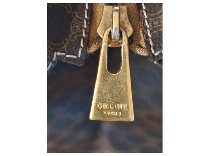 Céline Borsa da viaggio Celine in tela monogram marrone e pelle caramello Monogramma - vista 13