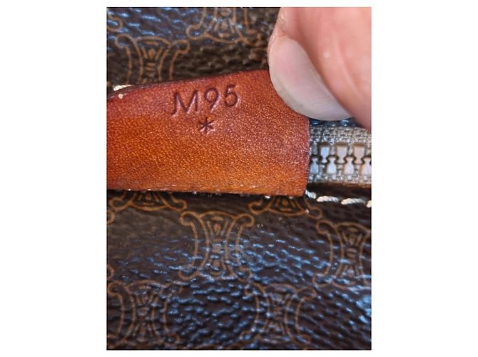 Céline Borsa da viaggio Celine in tela monogram marrone e pelle caramello Monogramma - vista 16