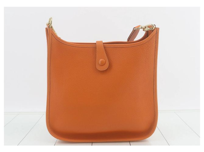 Hermès Borsa Hermes Evelyne Gen II Clemence GM Arancione - vista 2
