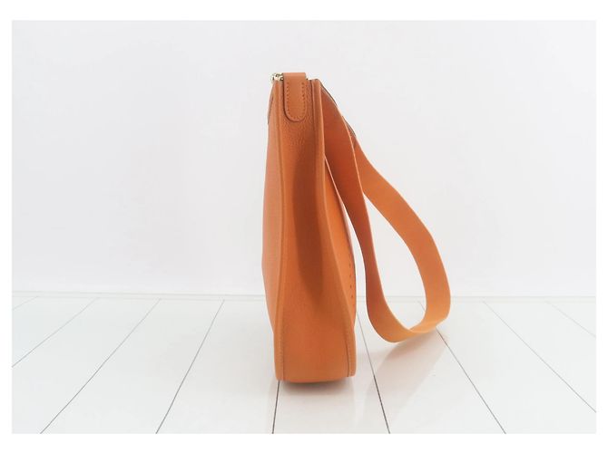 Hermès Borsa Hermes Evelyne Gen II Clemence GM Arancione - vista 4
