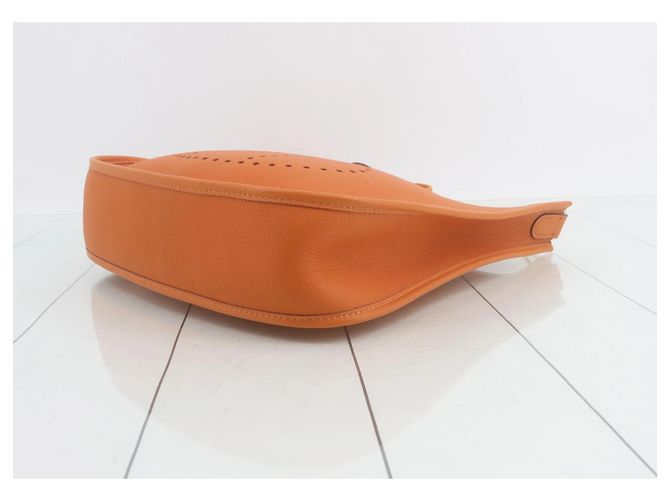Hermès Borsa Hermes Evelyne Gen II Clemence GM Arancione - vista 6