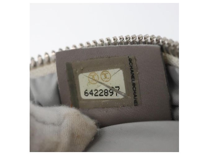Borsa a tracolla CHANEL Sports Choco Bar Nylon Bianco Argento CC Auth 126116A - vista 23