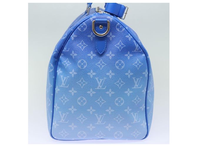 LOUIS VUITTON Monogram Clouds Keepall Bandouliere 50 Bag M45428 LV Auth 80910SAV Bianco Blu - vista 3