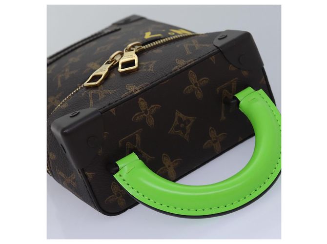 LOUIS VUITTON Bolso de Hombro Monogram Vertical Box M59664 LV Auth 82618SAM Monograma - vista 6