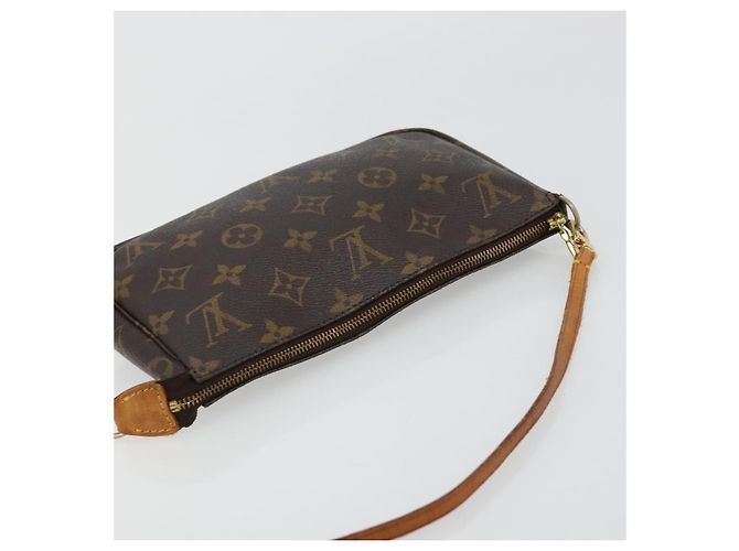 LOUIS VUITTON Monogram Pochette Accessoires Pochette M51980 LV Auth ep13455 Monogramme - vue 6