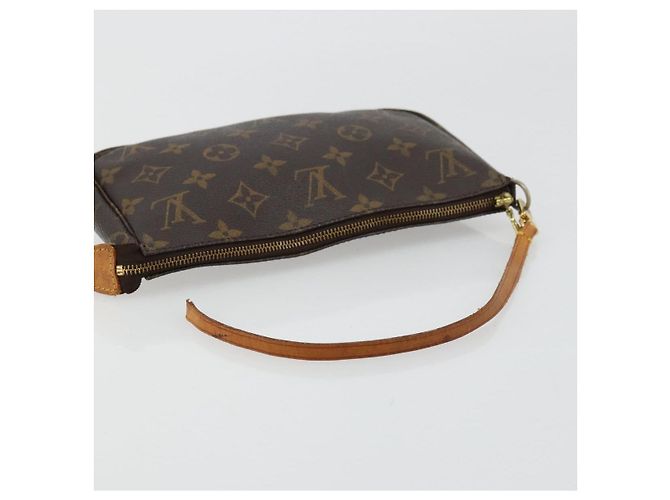 LOUIS VUITTON Monogram Pochette Accessoires Pochette M51980 LV Auth ep13455 Monogramme - vue 7