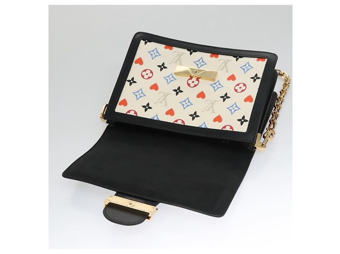LOUIS VUITTON Game On 2021 Cruise Collection Dauphine MM M57463 Auth 104004SM Bianco - vista 21