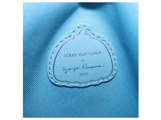 LOUIS VUITTON Monogram Yayoi Kusama Hobo Cruiser Bag Blue M21716 Auth 184962SM Blu chiaro - vista 18
