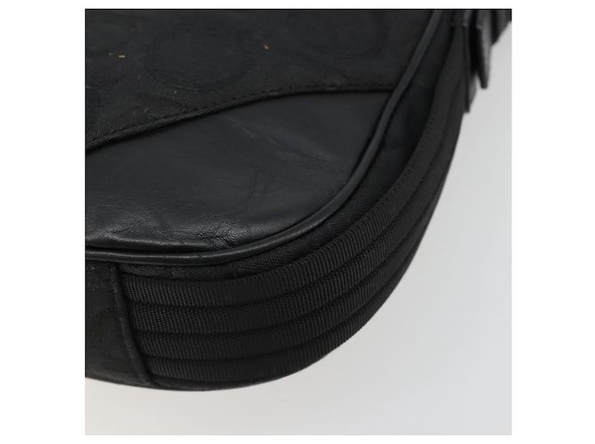 Borsa a tracolla Salvatore Ferragamo Gancini Canvas Nero Argento Auth bs35520 - vista 12