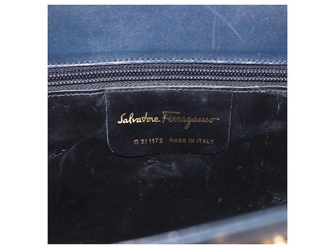 Borsa a tracolla Salvatore Ferragamo in pelle blu navy e oro Auth ar13953 D'oro - vista 15
