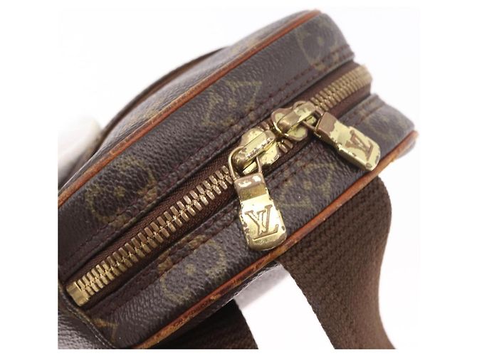 LOUIS VUITTON Monogram Pochette Gange Shoulder Bag M51870 LV Auth 185622 Monogramma - vista 10