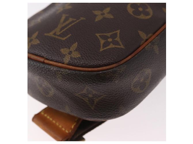LOUIS VUITTON Monogram Pochette Gange Shoulder Bag M51870 LV Auth 185622 Monogramma - vista 15