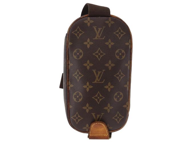 LOUIS VUITTON Monogram Pochette Gange Shoulder Bag M51870 LV Auth 185622 Monogramma - vista 2