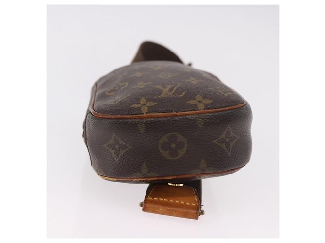 LOUIS VUITTON Monogram Pochette Gange Shoulder Bag M51870 LV Auth 185622 Monogramma - vista 5