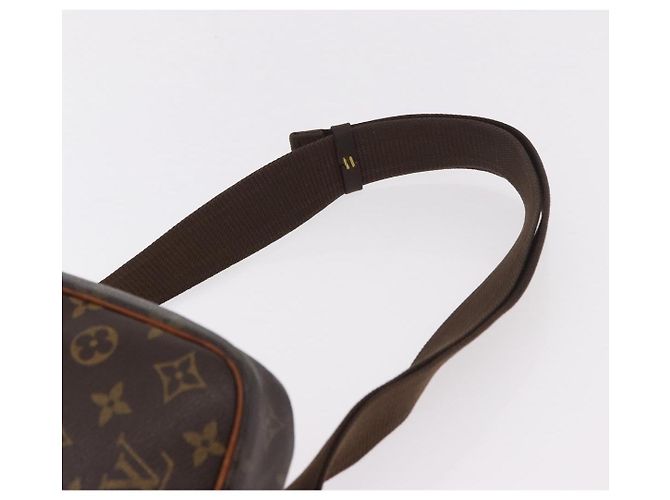 LOUIS VUITTON Monogram Pochette Gange Shoulder Bag M51870 LV Auth 185622 Monogramma - vista 8