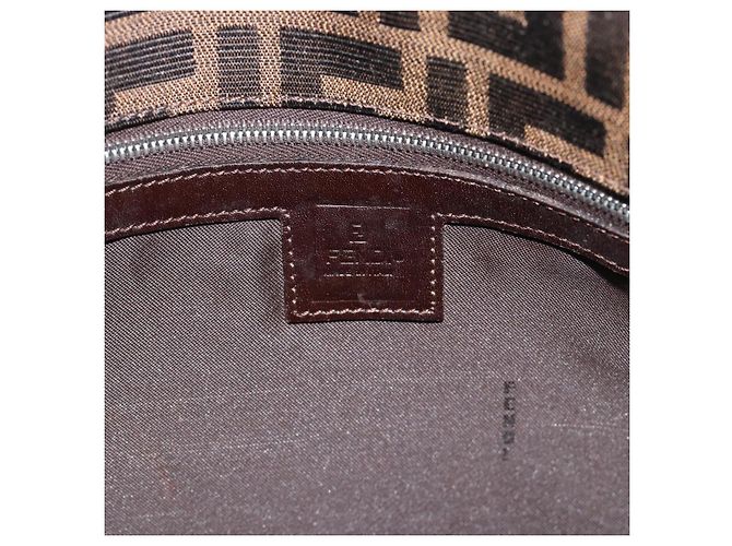 FENDI Zucca Canvas Mamma Baguette Shoulder Bag Black Brown Auth 185075V Marrone Nero - vista 11