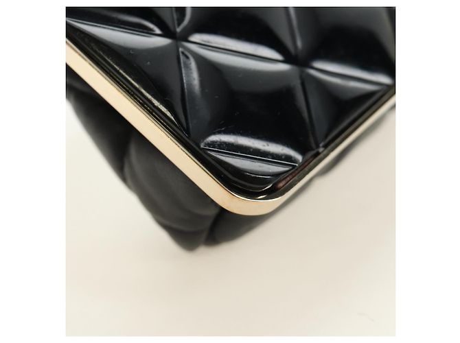 CHANEL Pochette à bandoulière Chain Evening Bag en peau d'agneau Noir Or CC Auth 184385SV Doré - vue 13