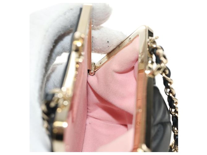 CHANEL Pochette à bandoulière Chain Evening Bag en peau d'agneau Noir Or CC Auth 184385SV Doré - vue 20