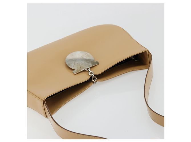 Borsa Salvatore Ferragamo Gancini in pelle vernice Beige Argento Auth BA13361A - vista 6