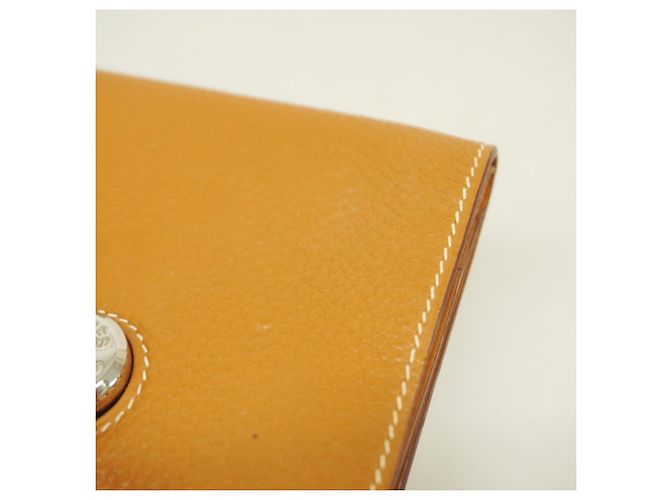 Hermès Tarjetero Dogon Hermes Dorado - vista 6