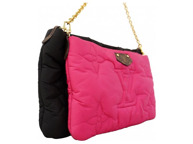 Borsa a tracolla Louis Vuitton Monogram Multi Pochette Accessoires Nero Fuschia - vista 2