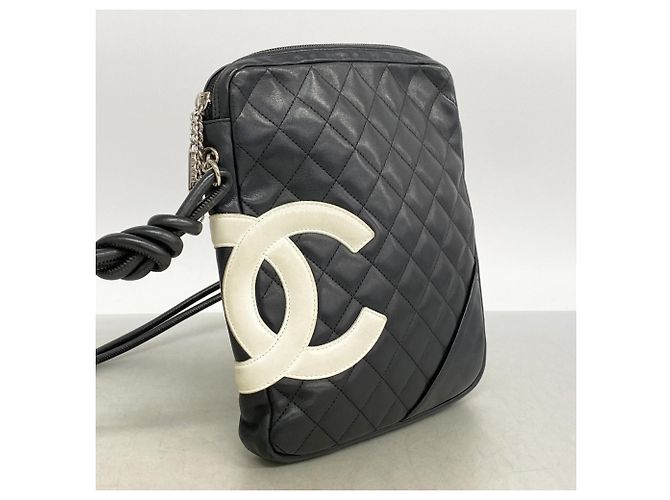 Borsa a tracolla Chanel Cambon in agnello Nero - vista 2