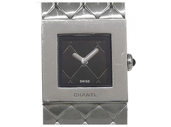 Reloj Chanel Matelasse Quartz de acero inoxidable 19 - vista 4