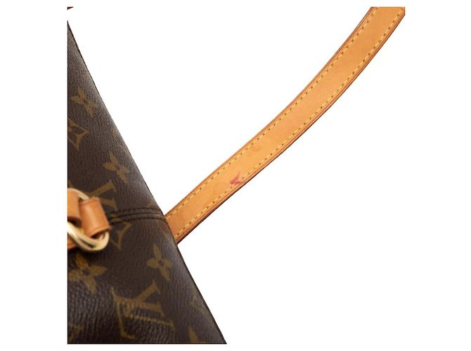 Borsa Tote Louis Vuitton Monogram Totally MM Marrone - vista 4