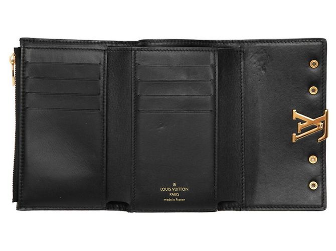 Cartera Louis Vuitton Capucines Compact Negro - vista 4