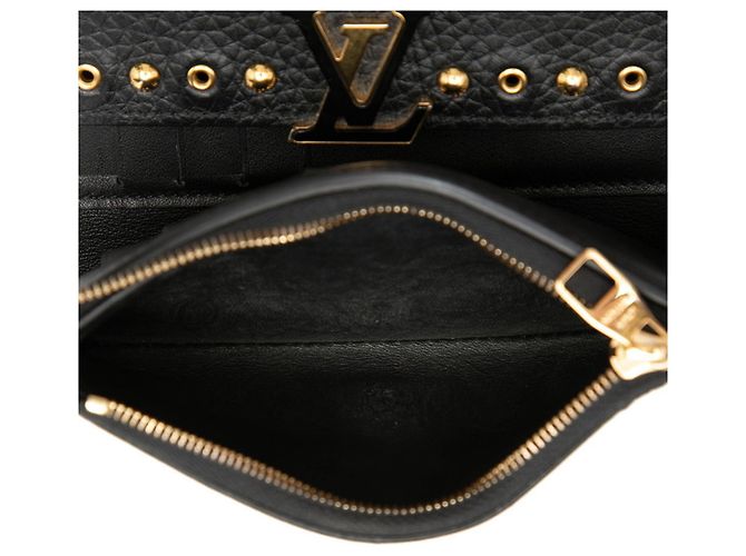 Cartera Louis Vuitton Capucines Compact Negro - vista 5